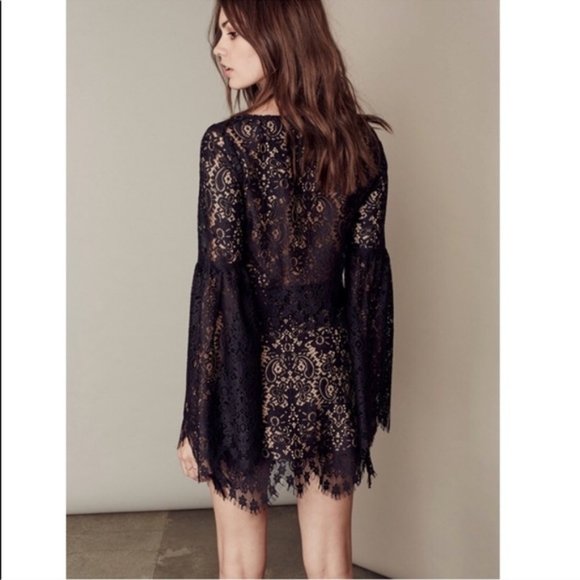 SET BLACK EYELASH LACE LONG TOP BELL MINI SKIRT - Picture 3 of 16